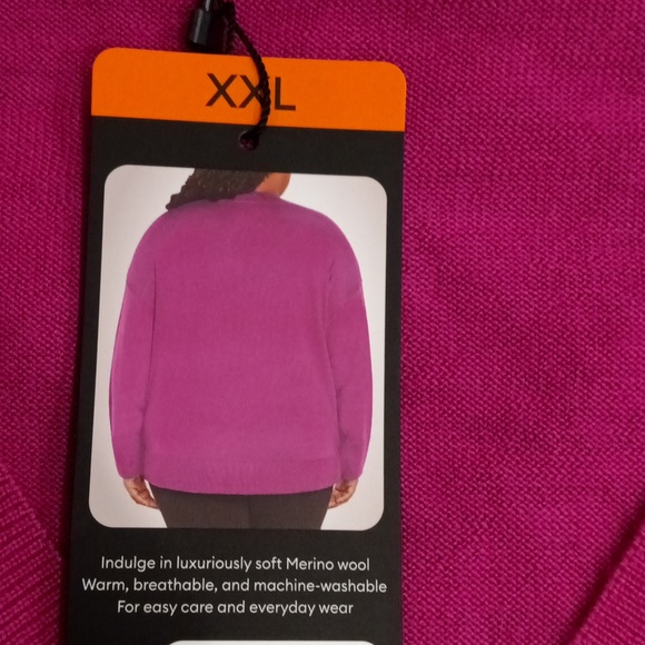 Banana Republic V-Neck Merino Wool - Picture 5 of 7